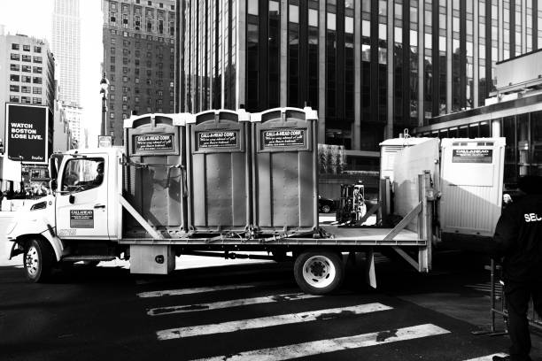 Best Portable toilet rental cost  in Lindale, GA